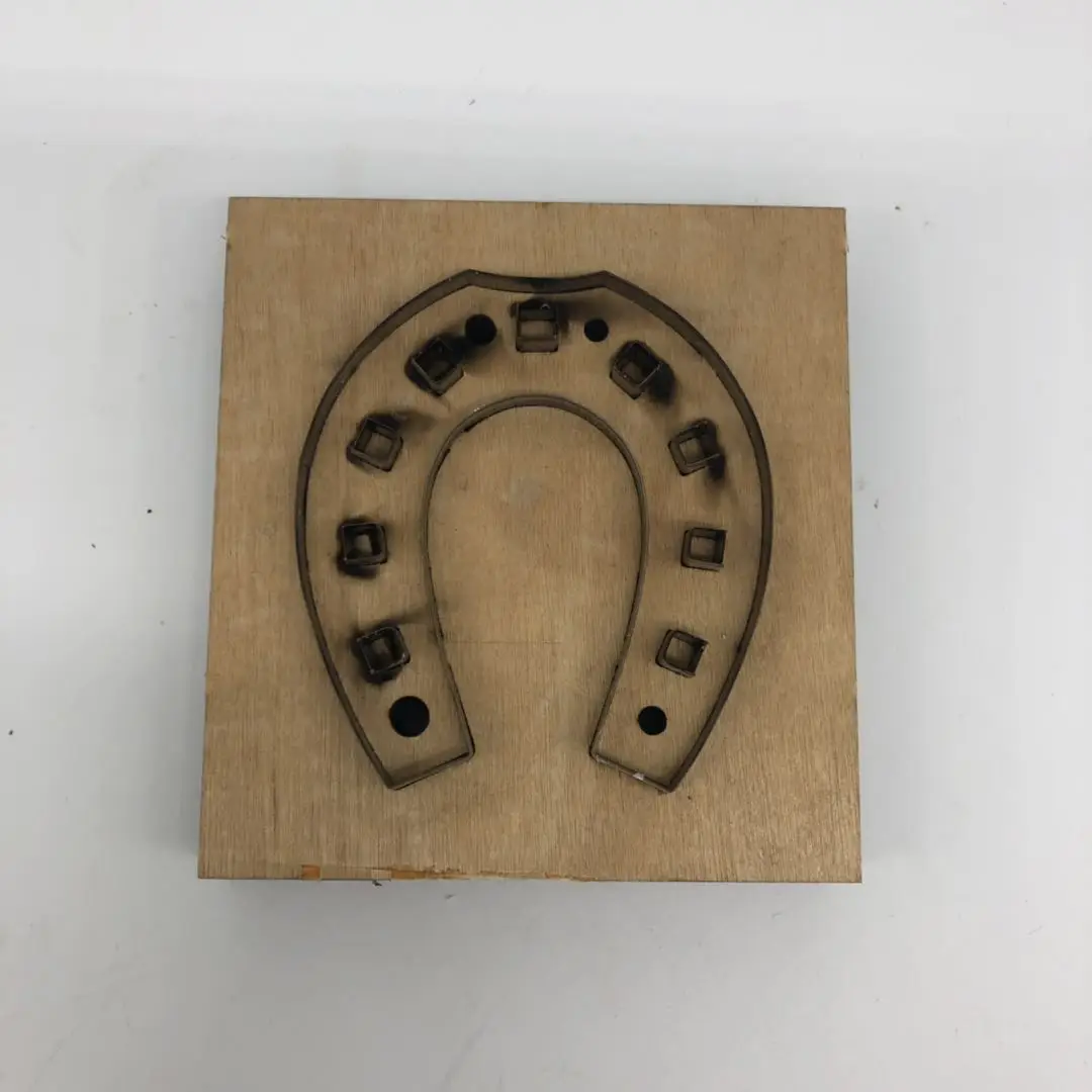 ที่กําหนดเองเครื่องมือ MoldJap - Leatherwork Templates บทวิจารณ์และราคา