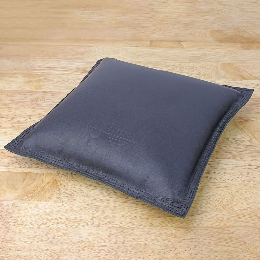 กระเป๋าหนังทรงสี่เหลี่ยม Durst - Leatherwork Bench บทวิจารณ์และราคา